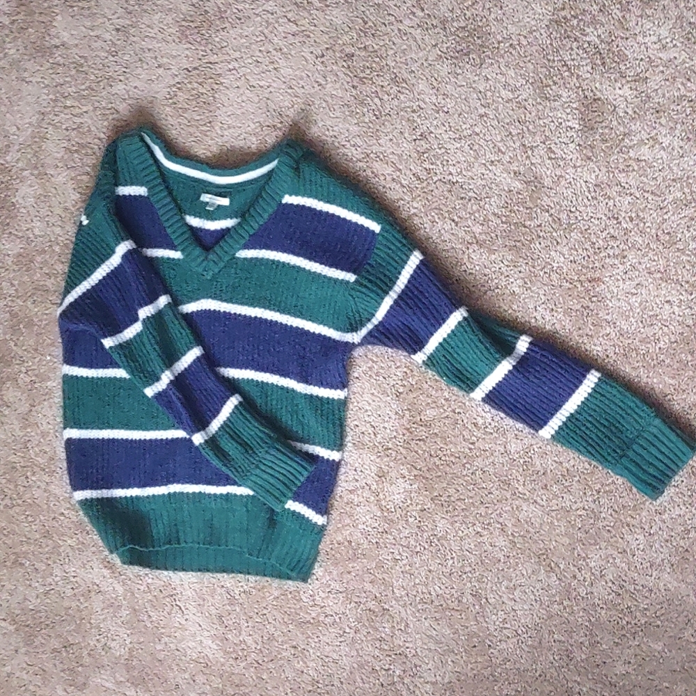 American Eagle Oversized V Neck Sweater